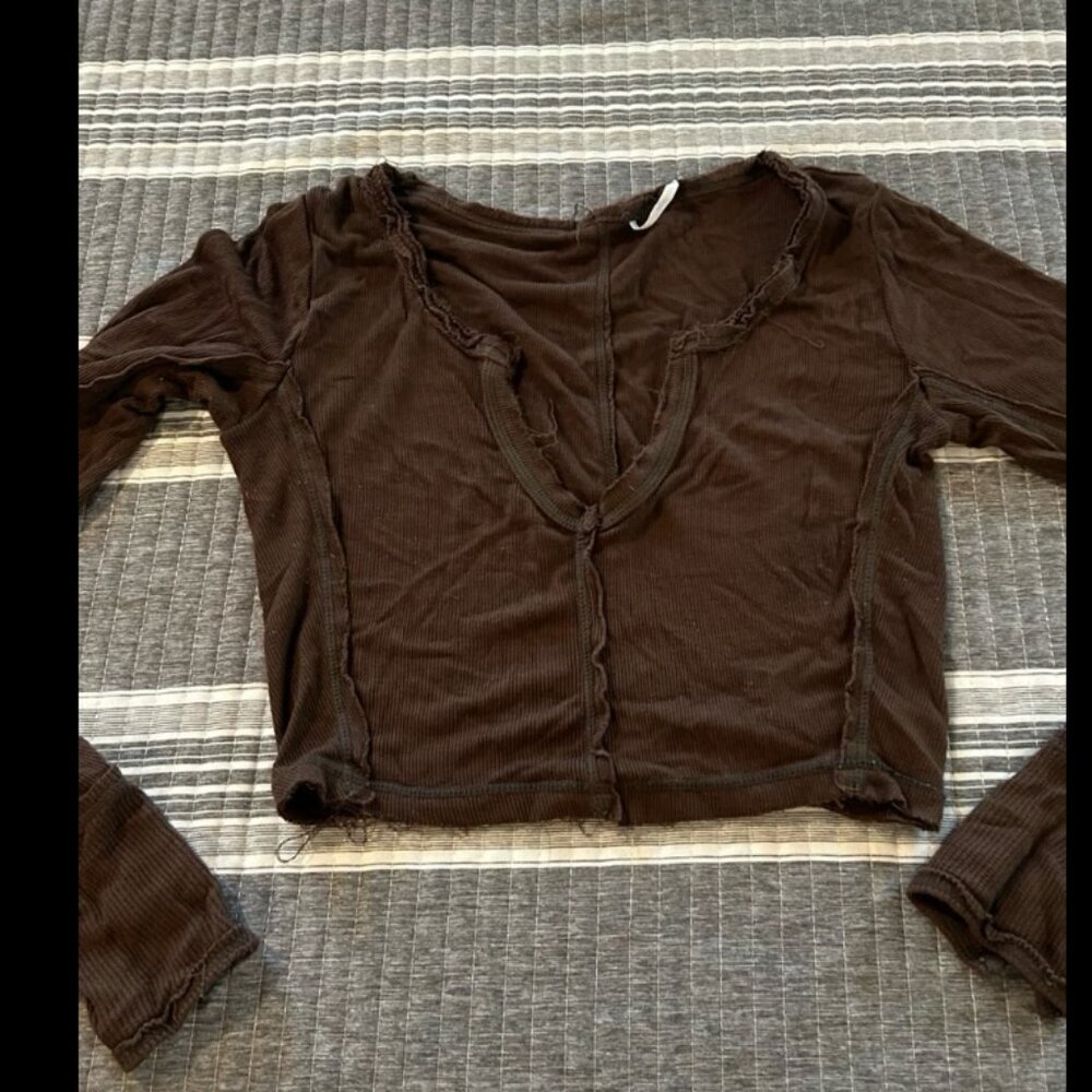 Urban Outfitters Distressed Long Sleeve Women's Crop Top Size XS